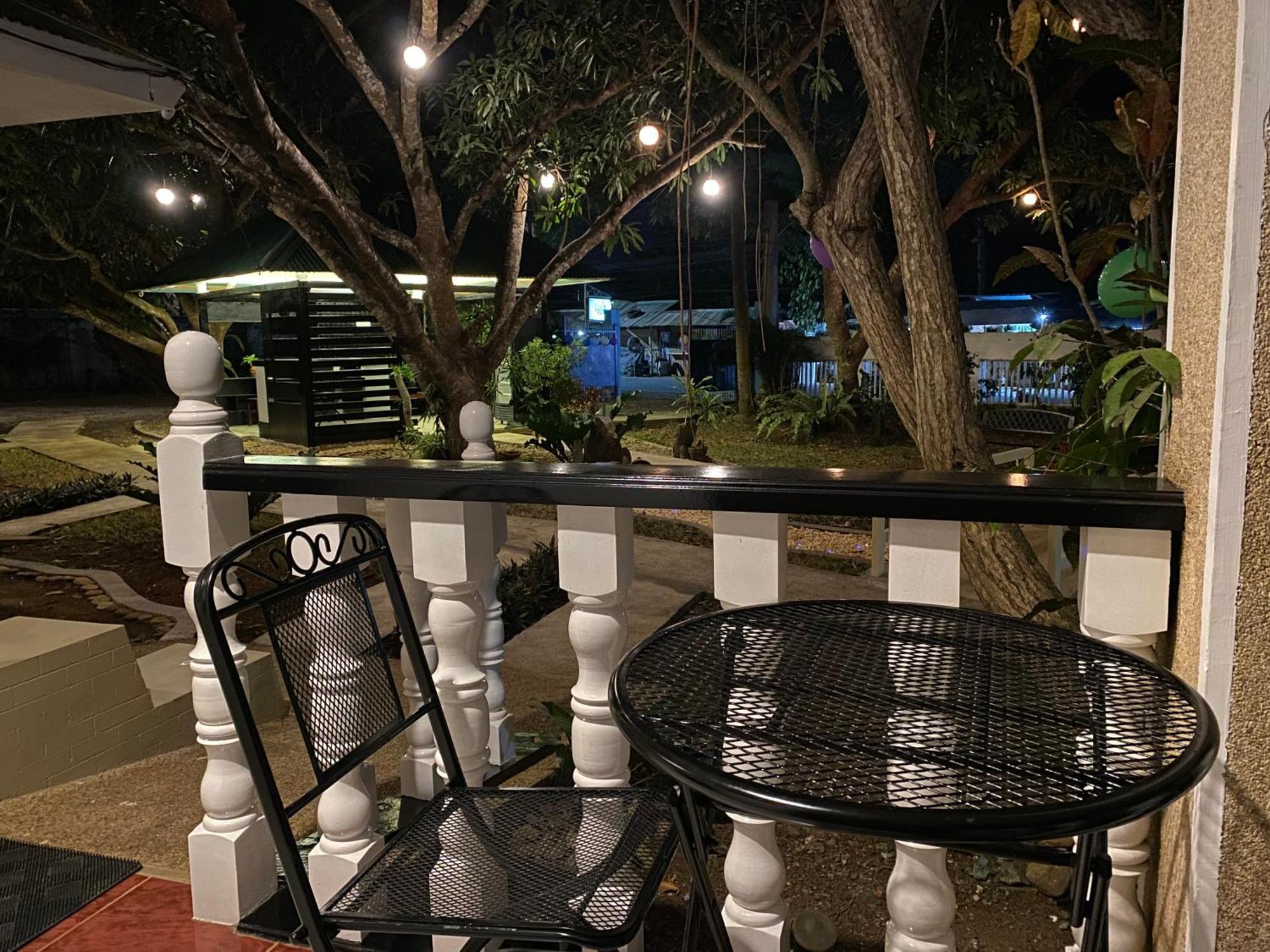 Ls Garden Villa Puerto Princesa Extérieur photo
